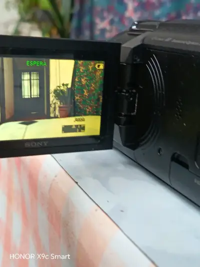 Modelo HDR-AX40, Cámara de video Sony 4K Handycam - miniatura 4