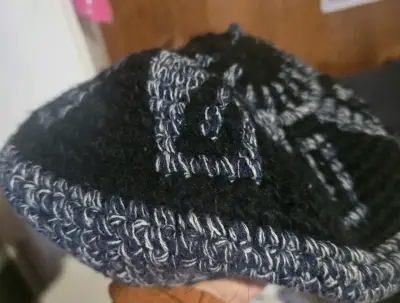 Gorro gaucho desde la patagonia - miniatura 1