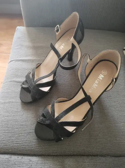 Sandalias de fiesta - miniatura 1
