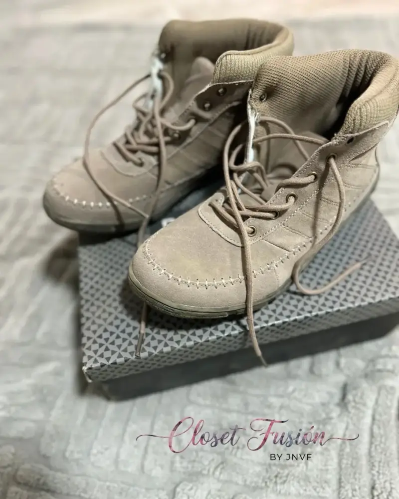 Botas beige casuales - 1