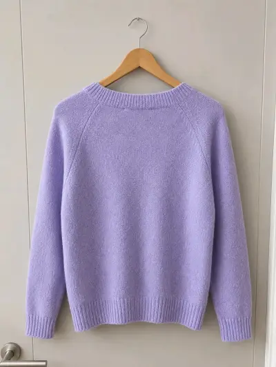 Sweater morado de lana - miniatura 2