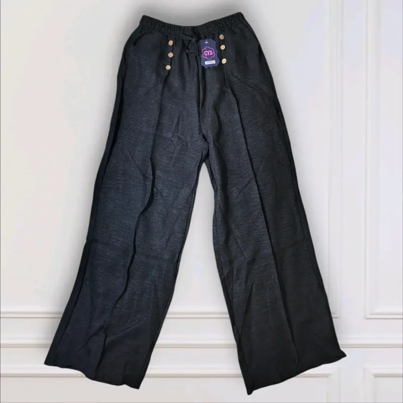 Pantalón negro con botones
