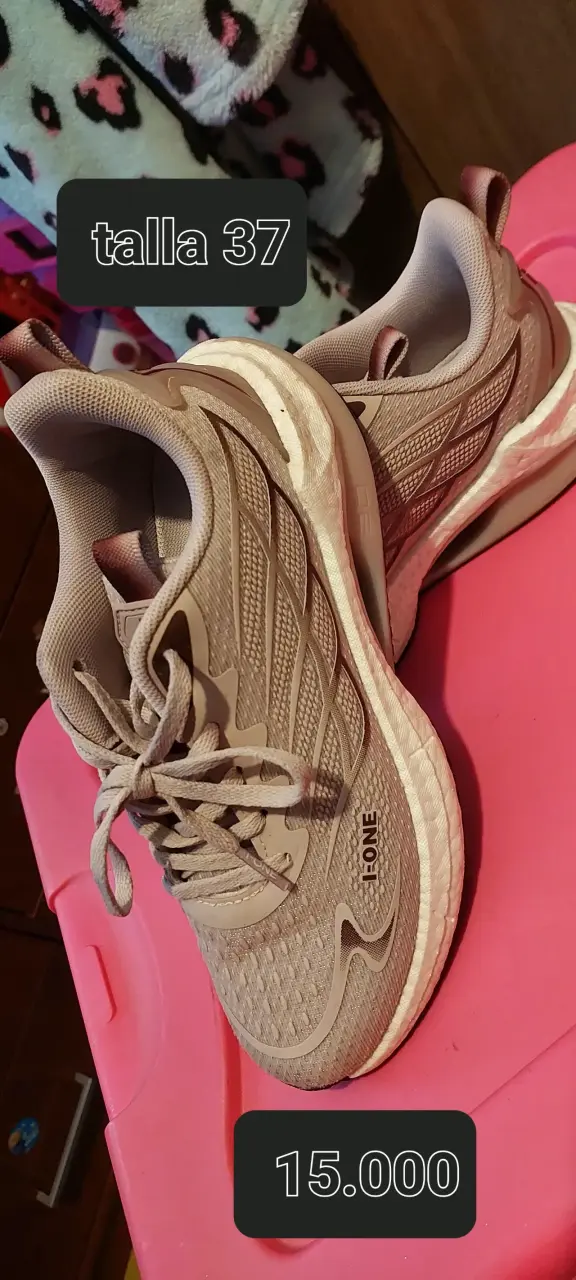 Zapatillas deportivas talla 37