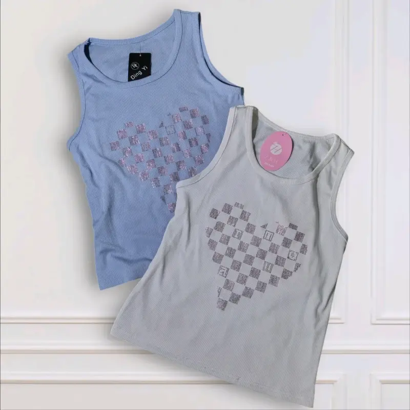 Poleras sin mangas con diseño de corazón