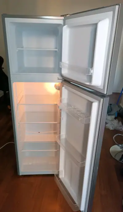 Refrigerador de dos puertas Libero - miniatura 1