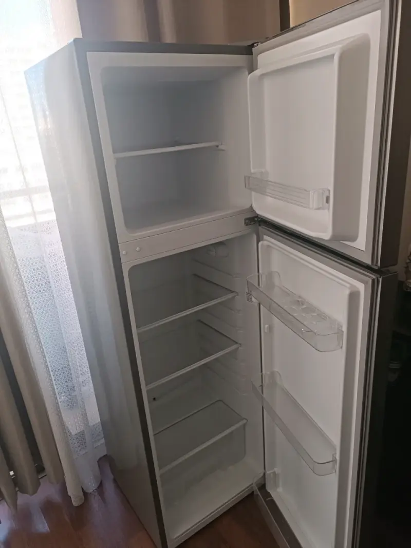 Refrigerador de dos puertas Libero - 2