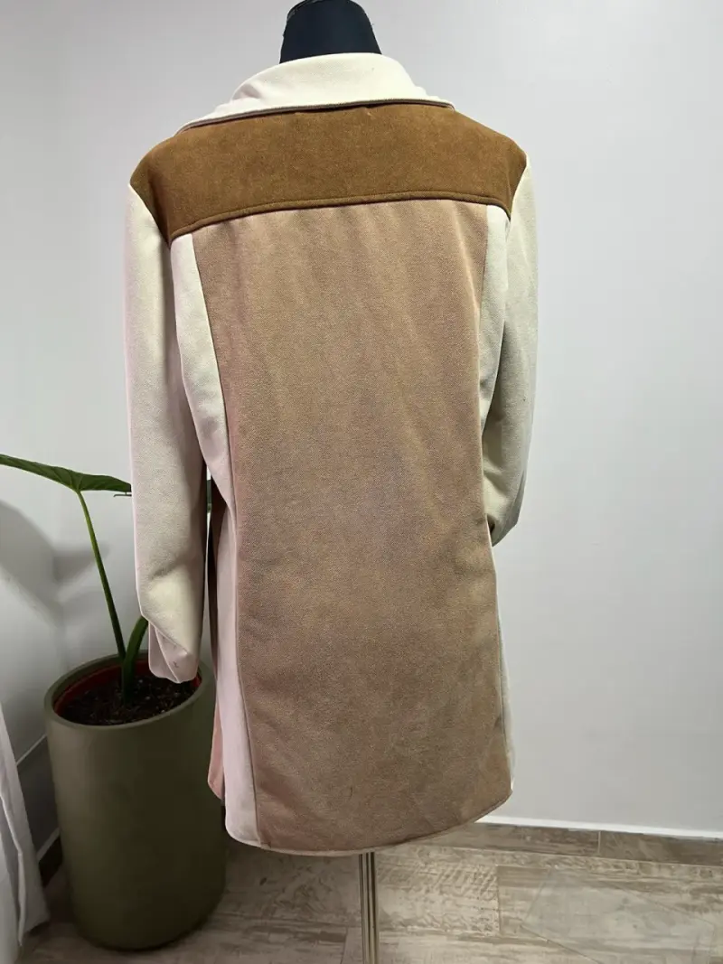 Abrigo vintage en tonos marrones - 1