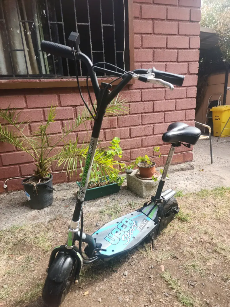 Scooter eléctrico usado - 6