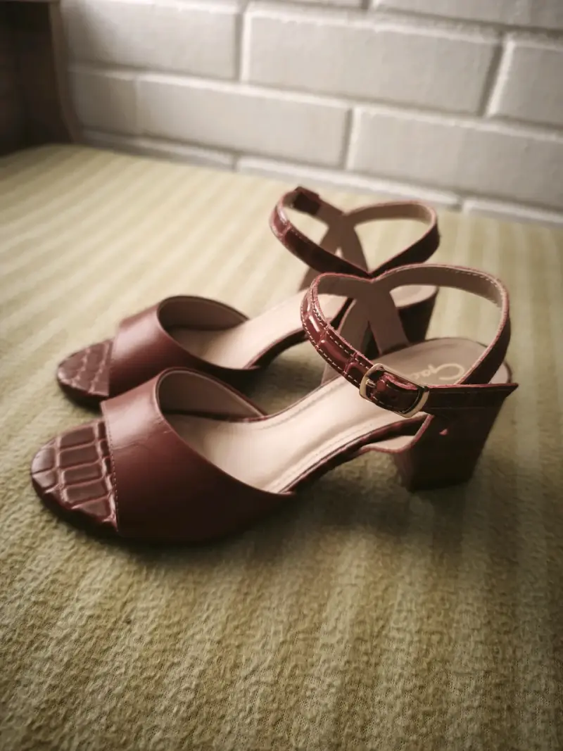 Sandalias rojas de tacón medio Gacel - 3