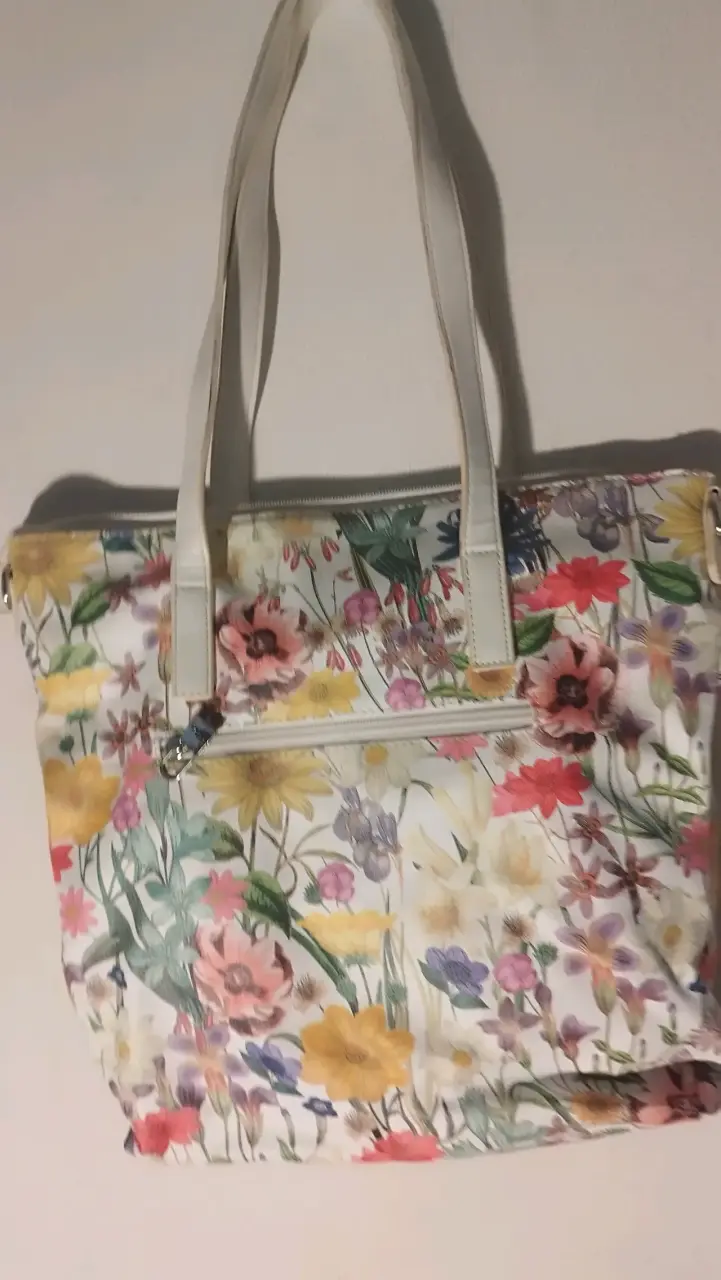 Cartera floral con asa blanca - 2