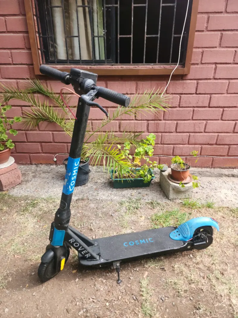 Scooter eléctrico Cosmic Rover - 2
