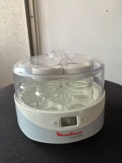 Yogurtera Moulinex con frascos - miniatura 1