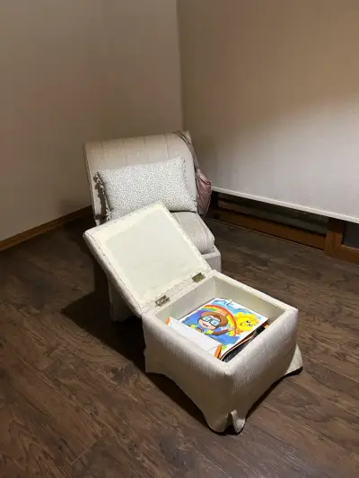 Sillón reclinable con ottoman beige - miniatura 4