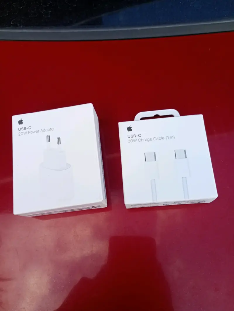 Cargador de iPhone(Caja y/o Cable) - 5