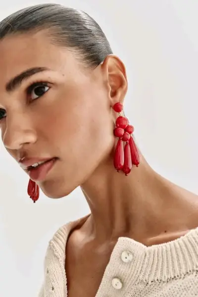 Aros colgantes rojos elegantes - miniatura 1