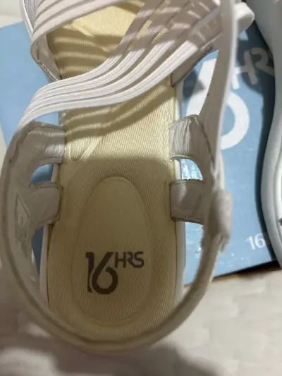 Sandalias 16 horas beige con tiras elásticas - miniatura 2