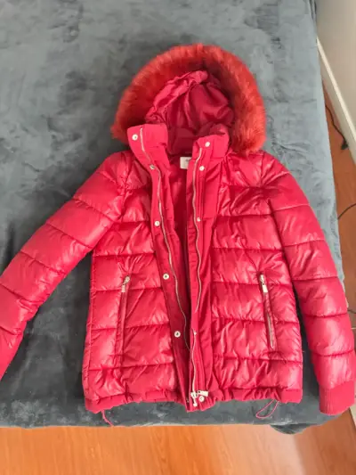 Parka roja sybilla - miniatura 1