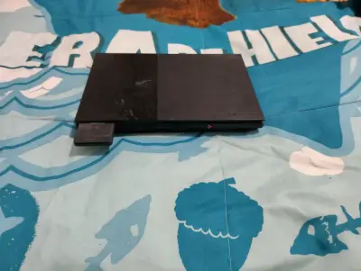 PlayStation 2 con control, memory Card y cables - miniatura 3