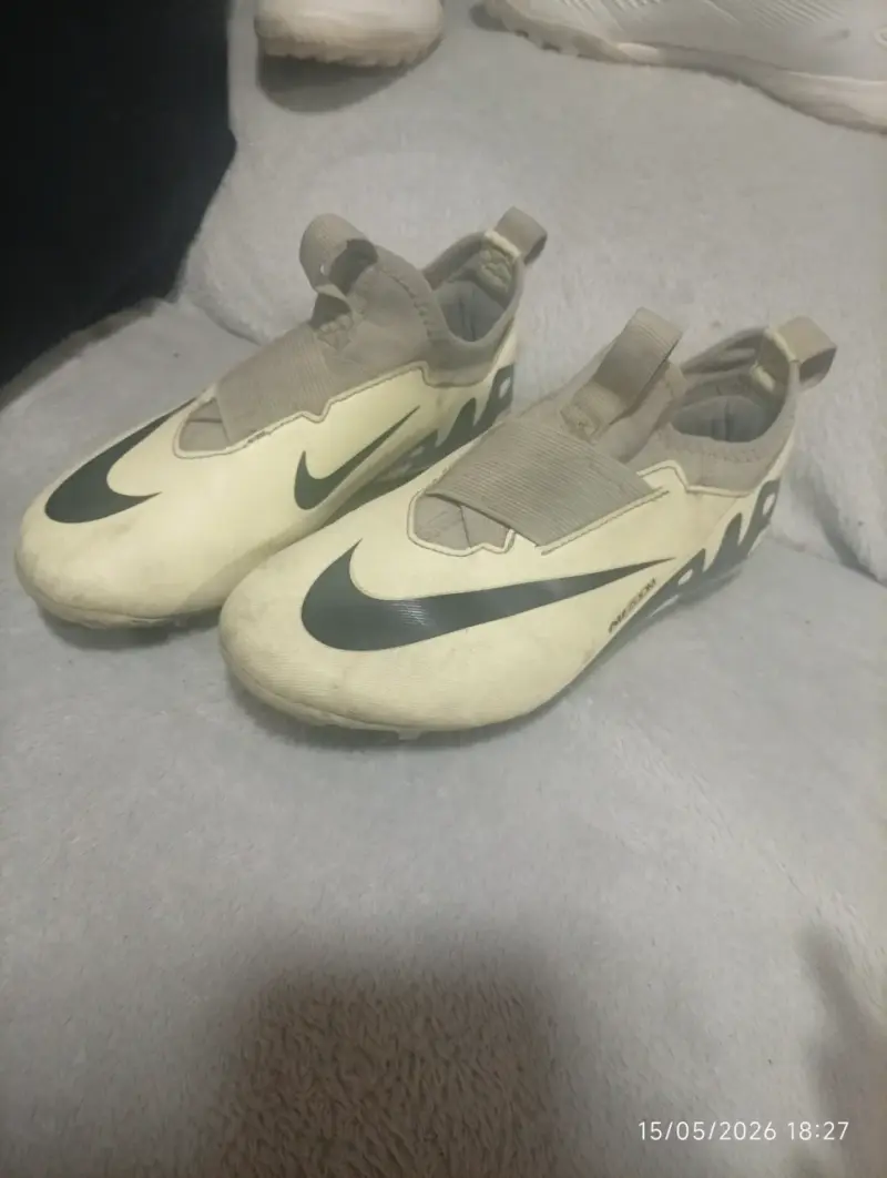 Zapatillas deportivas Nike beige