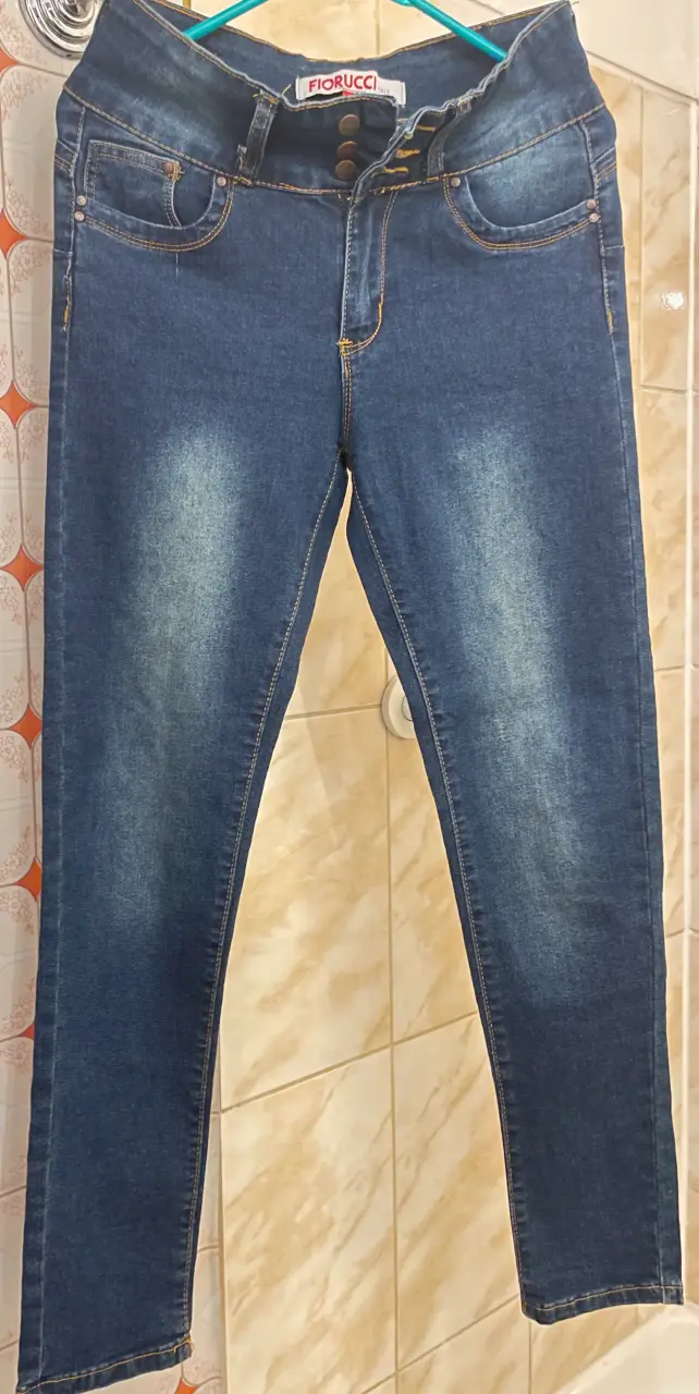 Jeans azul Fiorucci elasticados