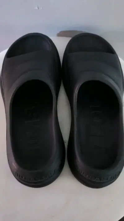 Sandalias negras casuales Bimba y lola original 40 - miniatura 2