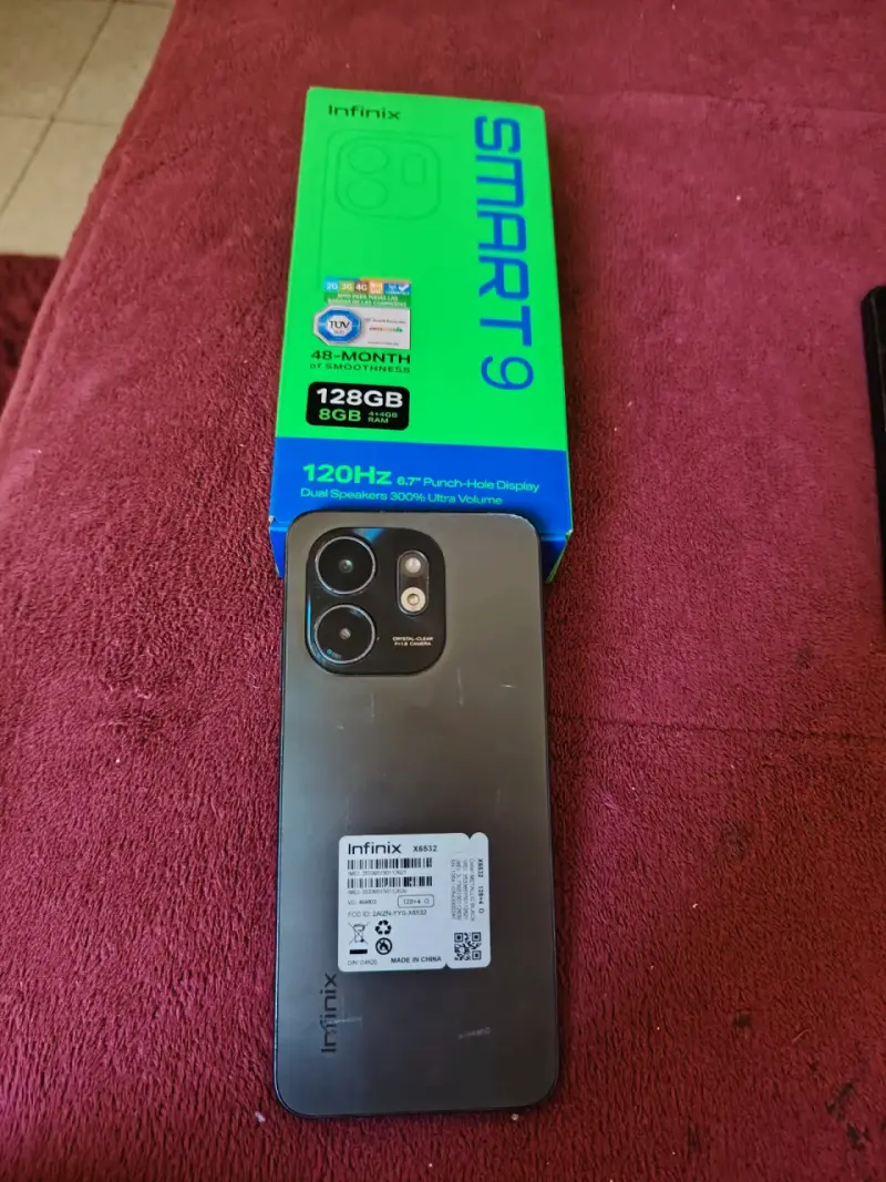 Smartphone Infinix Smart 9 128GB - 1