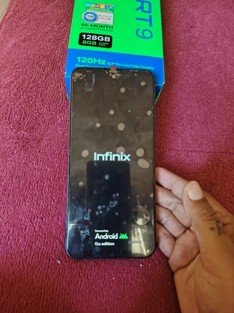 Smartphone Infinix Smart 9 128GB - 2