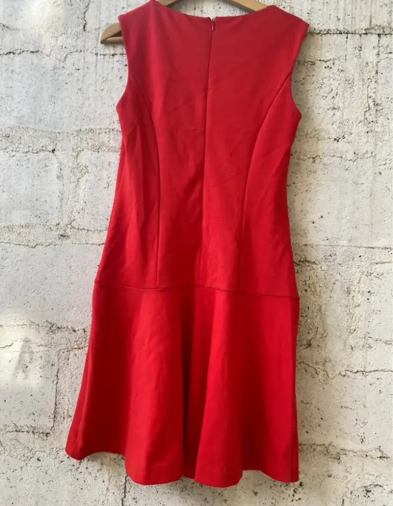 Vestido rojo con cierres - 3