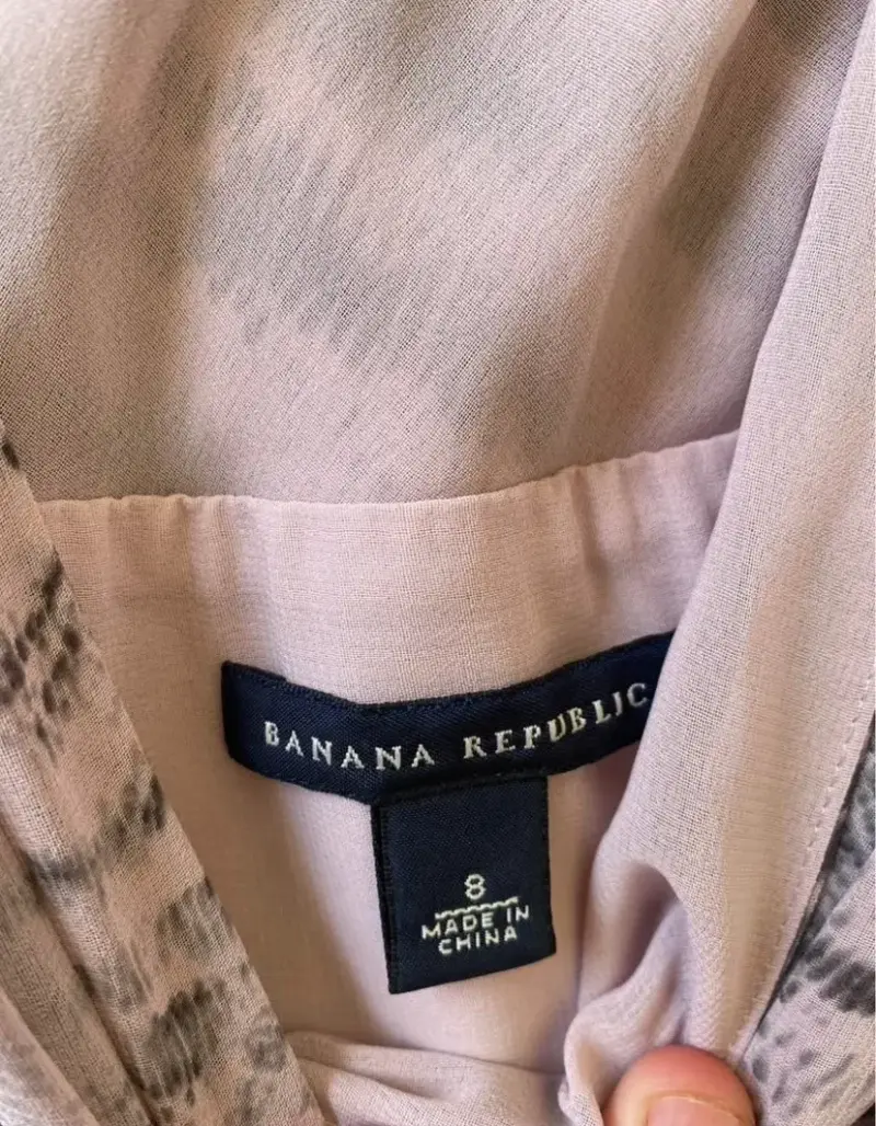 Blusa estampada sin mangas con ETIQUETA - 3