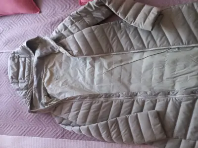 Parka acolchada beige - miniatura 2