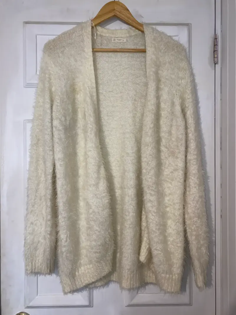 Cardigan de lana crema - 1