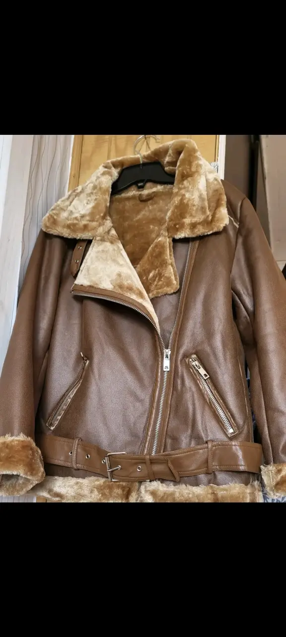 Chaqueta de cuero con forro