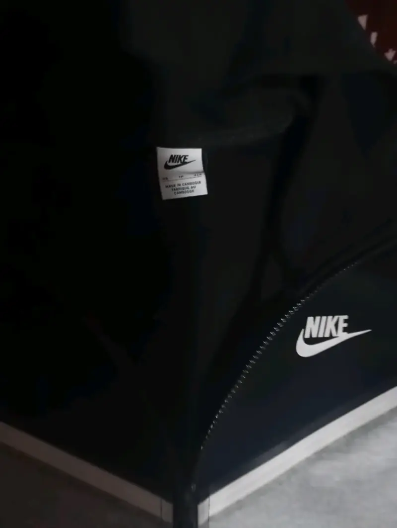 Polerón Nike tech - 4
