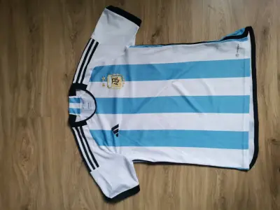 Camiseta deportiva de Argentina original - miniatura 1