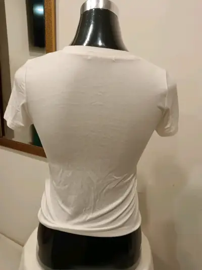 Polera blanca Talla S/M - miniatura 2