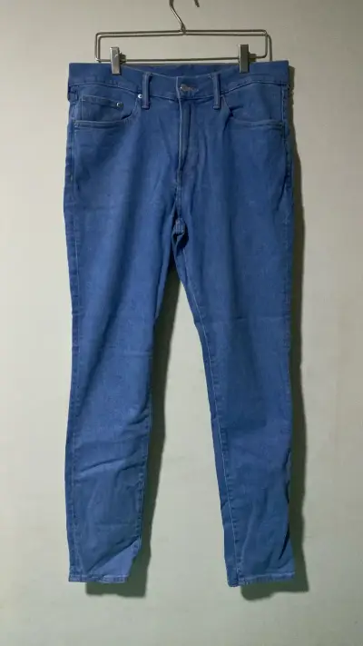 Jeans azules de mezclilla. Talla 46. Skinny Fit - miniatura 4