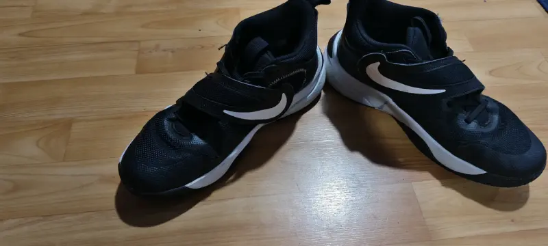 Zapatillas deportivas negras Nike - 2