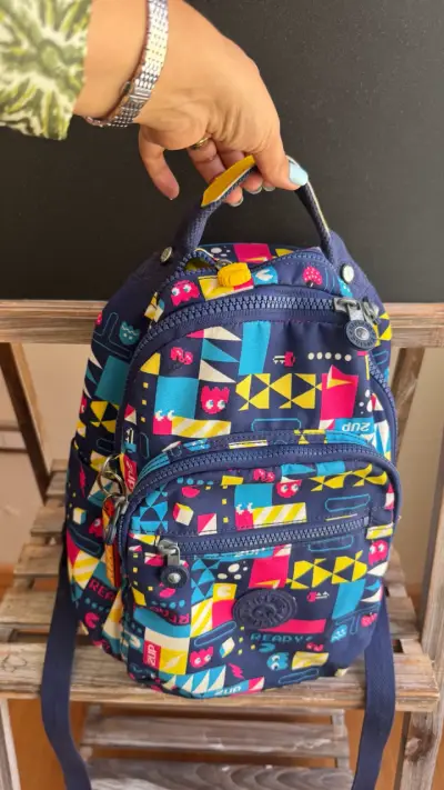 Mochila Kipling edición especial pacman - miniatura 1