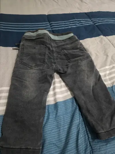 Pantalón jeans gris para niños - miniatura 5