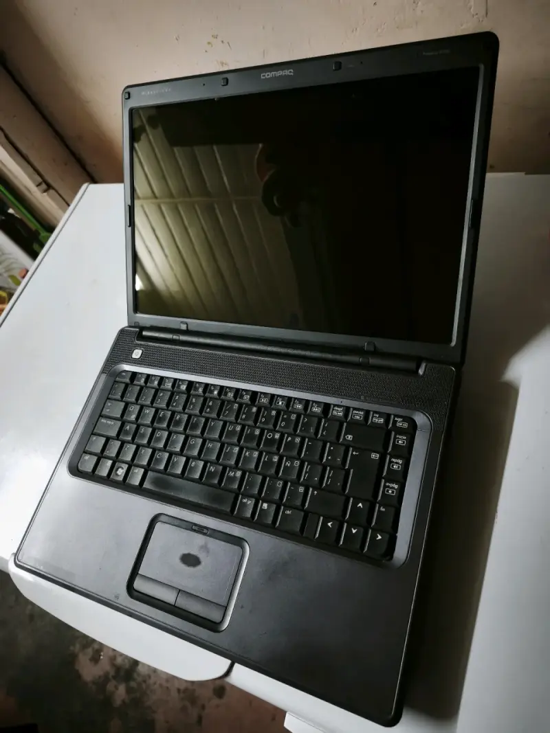 Notebooks HP y Compaq  para desarme - 2