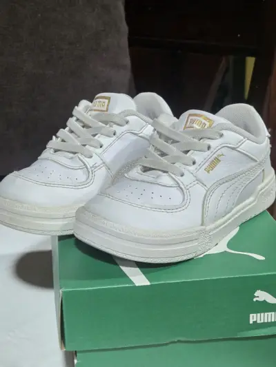 Zapatillas blancas Puma infantiles - miniatura 2