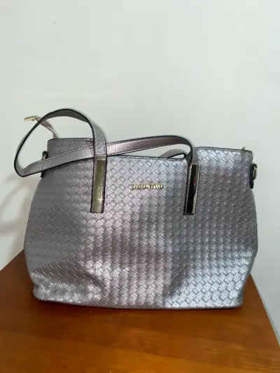 Cartera Miu Miu Gris - miniatura 1