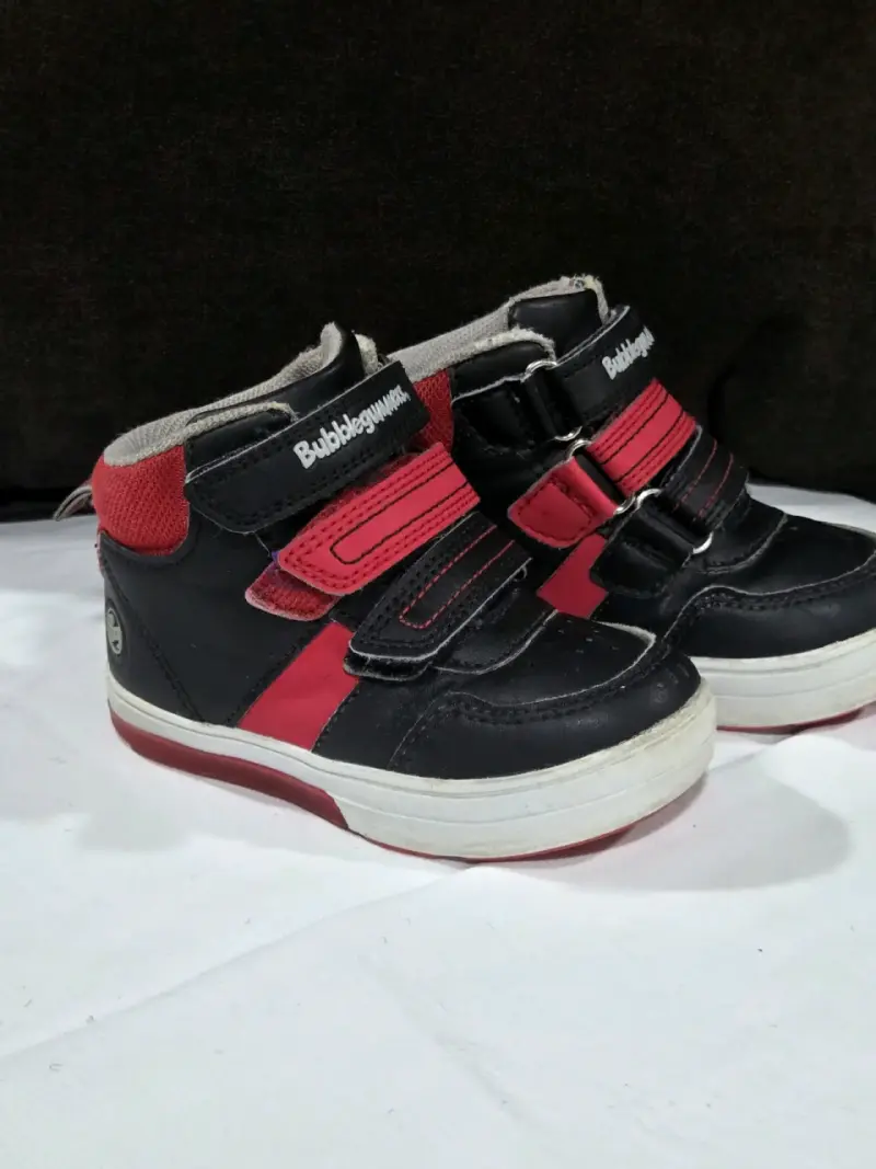 Zapatillas Bubblegummers negras y rojas - 5