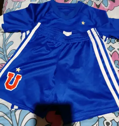 Conjunto deportivo azul U de Chile - miniatura 1