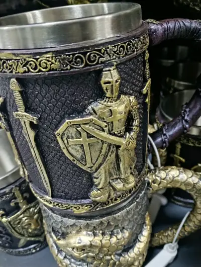 Taza Decorativa Calavera Pirata - miniatura 2