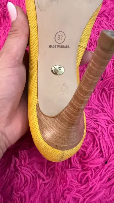 Tacones amarillos Verofatto - miniatura 4