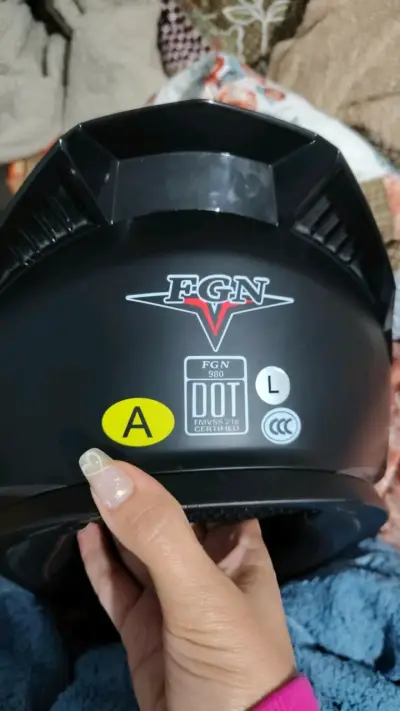 Casco de moto - miniatura 4