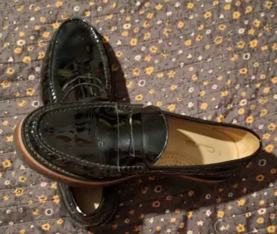 Zapatos negros charol mujer - miniatura 2