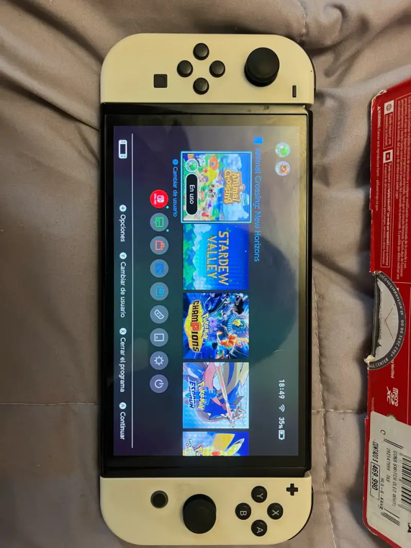 Nintendo Switch OLED con juego - 4