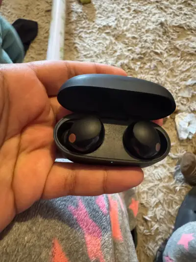 Audífonos inalámbricos negros - miniatura 1